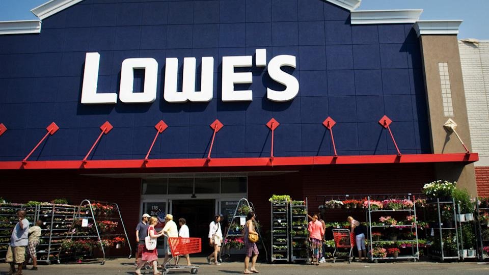 Members of MyLowe’s Rewards and MyLowe’s Pro Rewards can get free same-day delivery on eligible orders over $25.Shutterstock